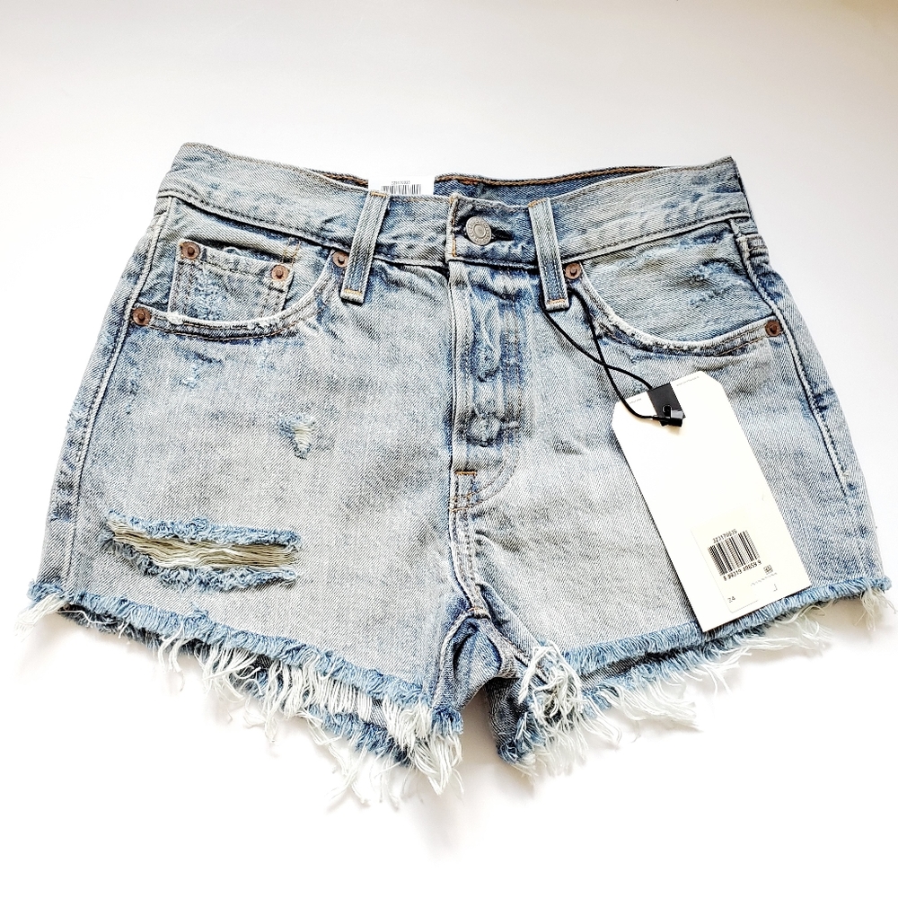 Levi's 501 Shorts Ripped Distressed - Picture 7 of 7